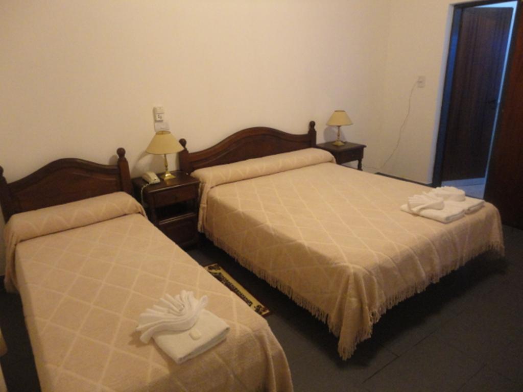 Lujan  Hotel Lujan חדר תמונה